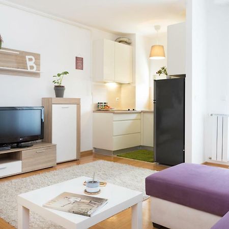 Cute And Sunny Studio In Zagreb With Balcony & Free Parking Exteriér fotografie