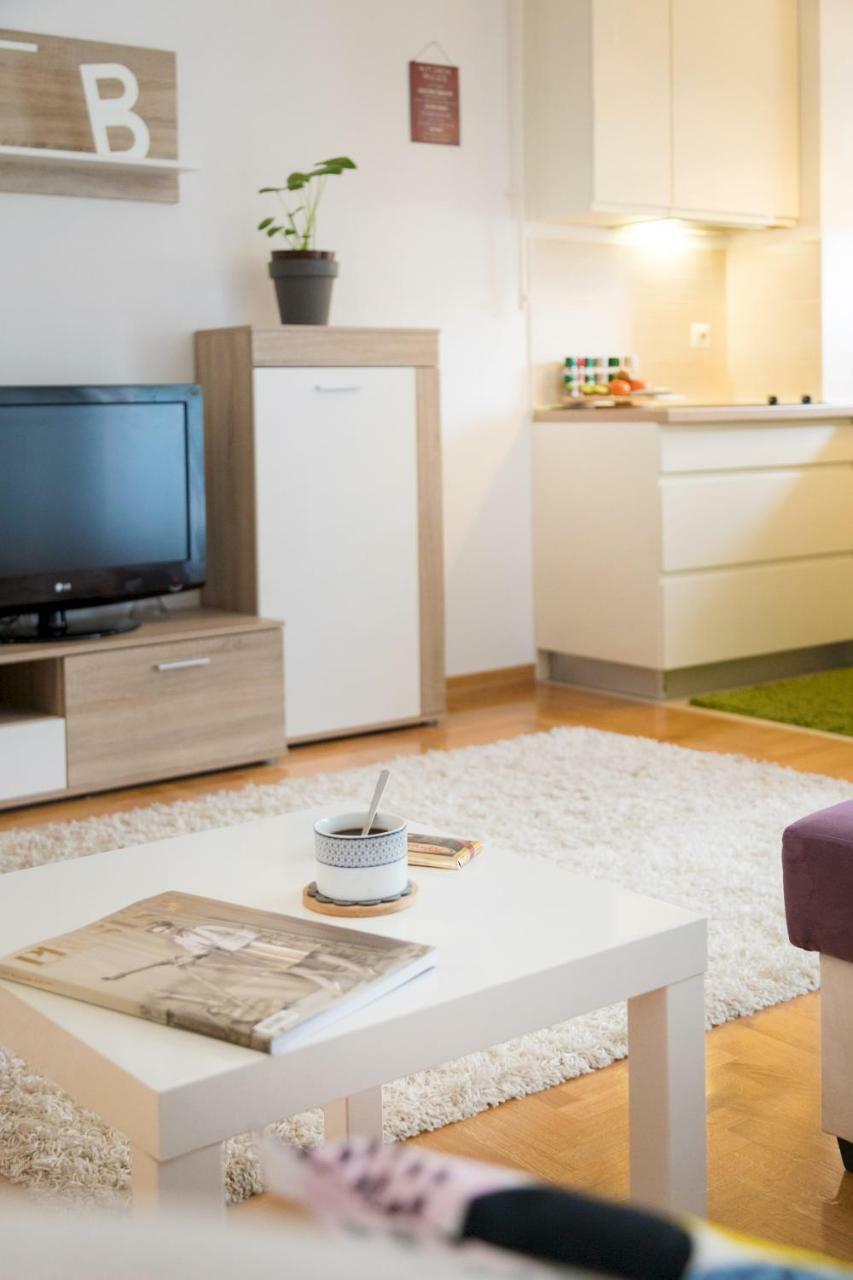 Cute And Sunny Studio In Zagreb With Balcony & Free Parking Exteriér fotografie